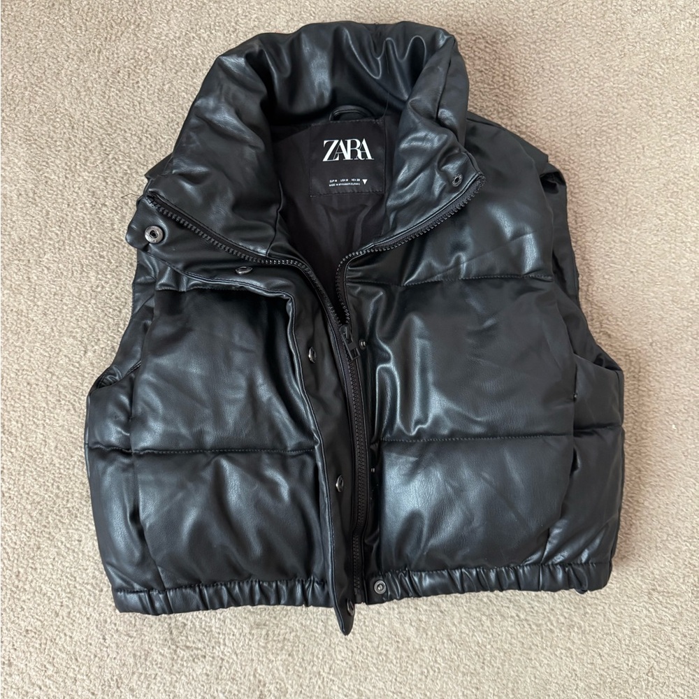 Zara Black Puffer Vest